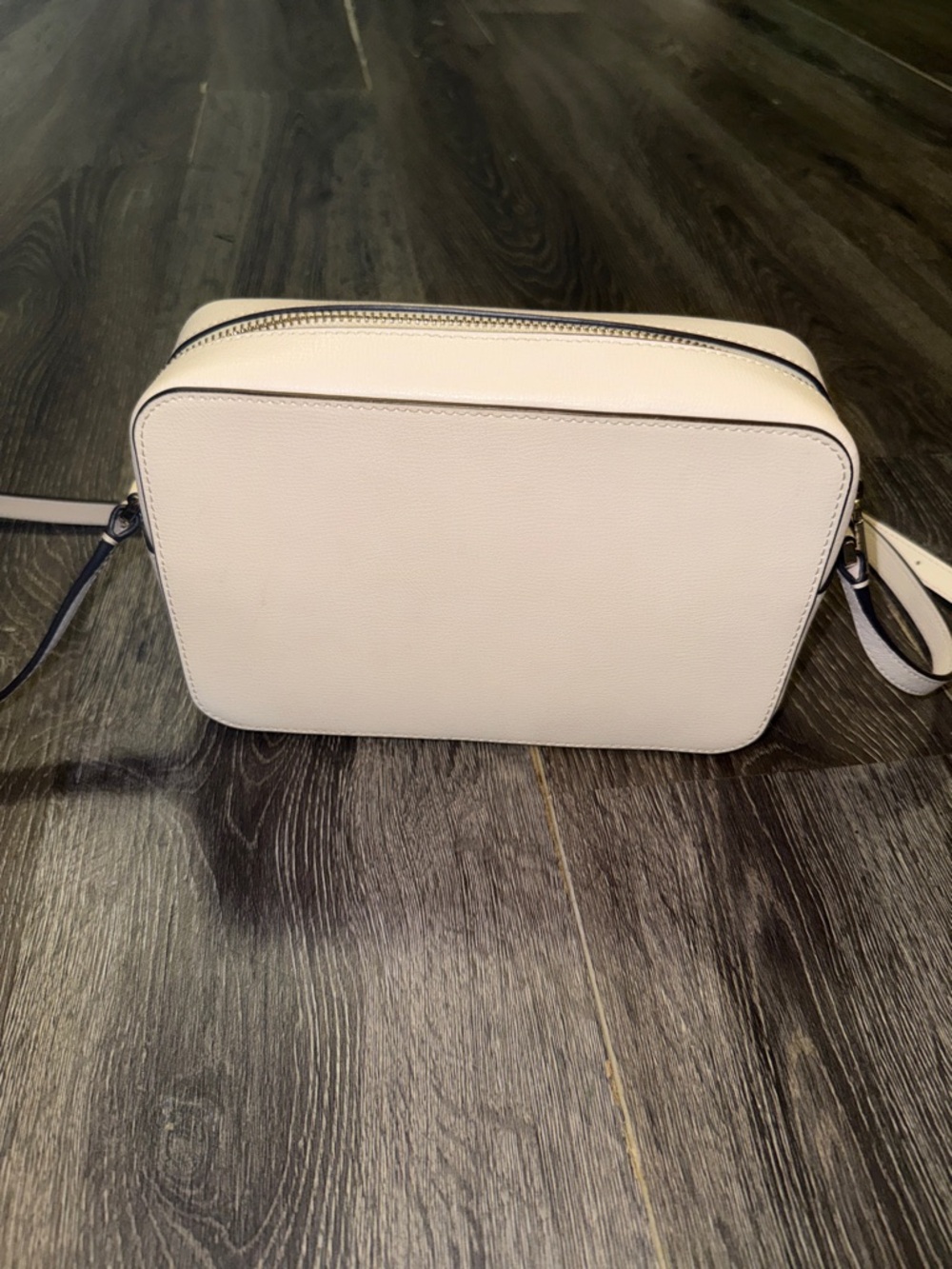 Kate Spade Camera Crossbody - Picture 3 of 6